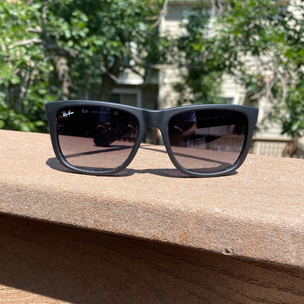 Ray-Ban Justin Classic Sunglasses